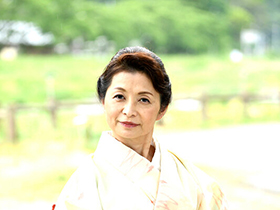 六十路美魔女30人　8時間　サンプル画像20